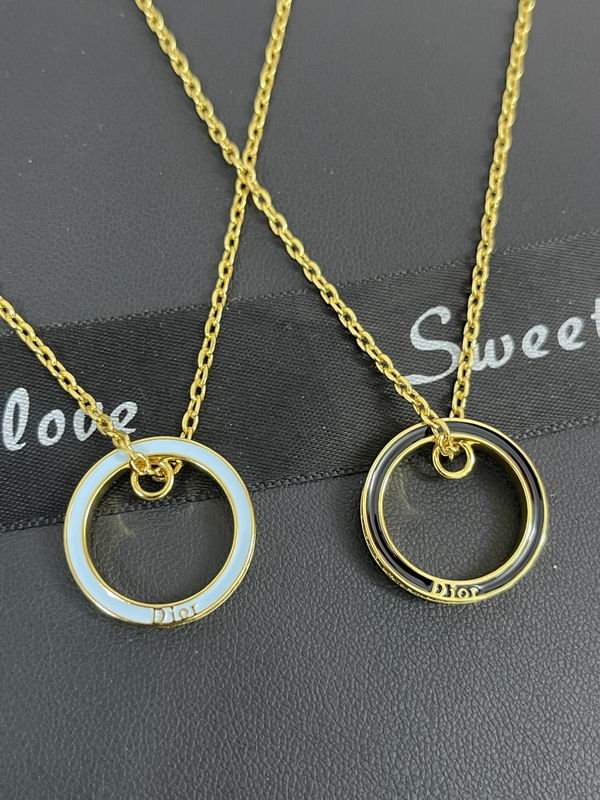 Dior Necklace 06yxs30